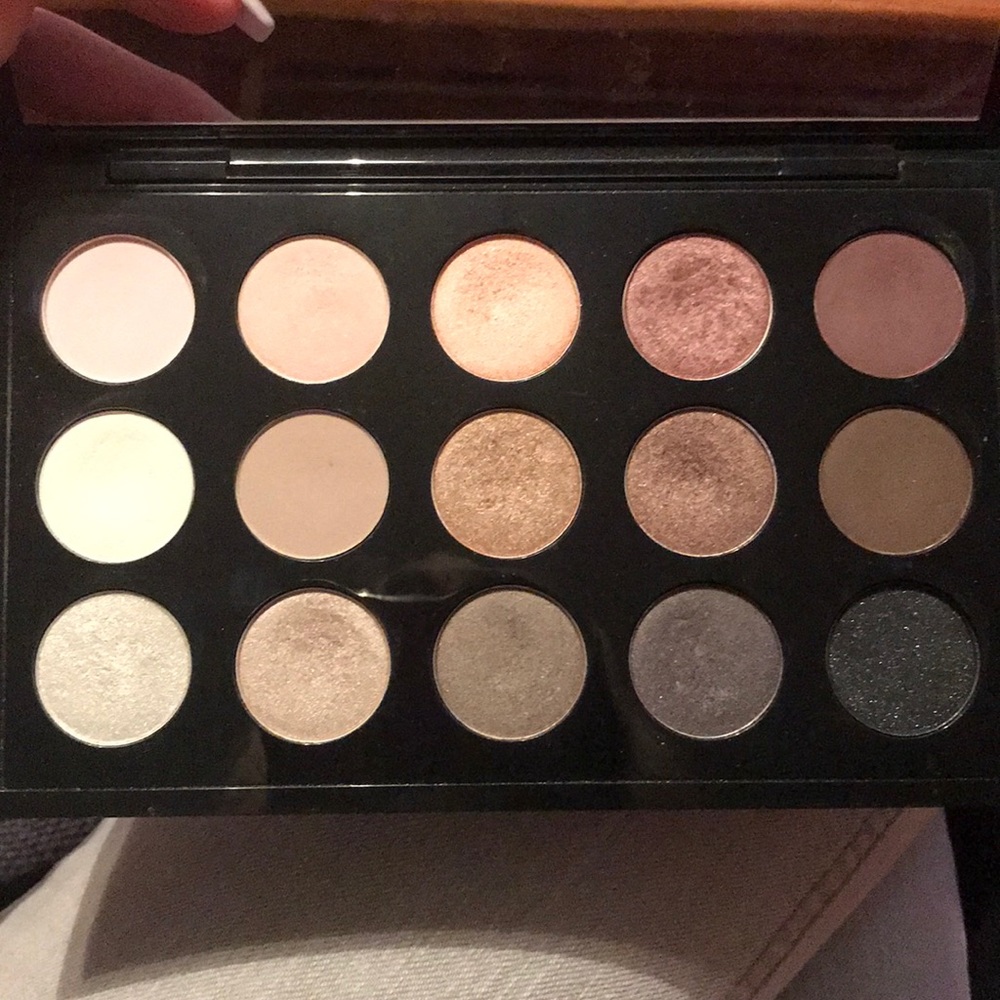 Mac eyeshadow palette x15/ cool neutral - Picture 2 of 2
